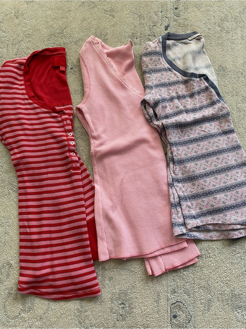 Victoria's Secret Thermal Pajama Tops Small Henley V-neck